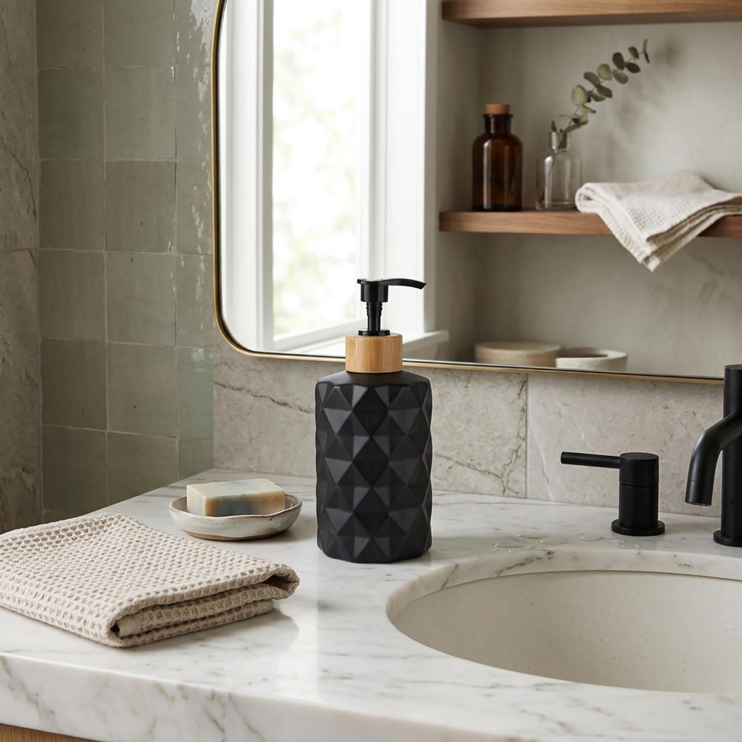 Faceted Pattern Glass Soap Dispenser For Bathroom And Kitchen Sink ( 17.5x7.5 cm Black )
