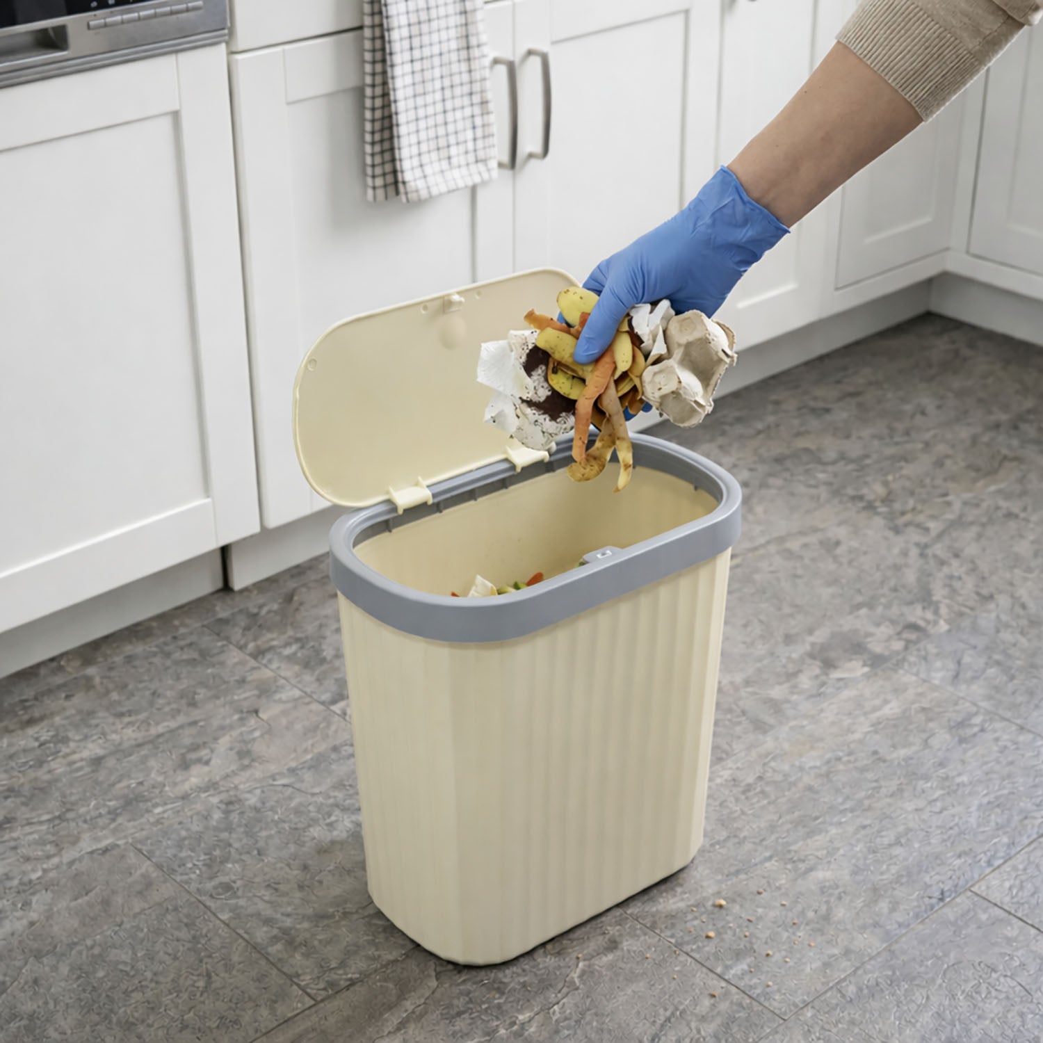 Portable Plastic Dustbin For Home And Kitchen (  27.5x14x29 cm, Cream )