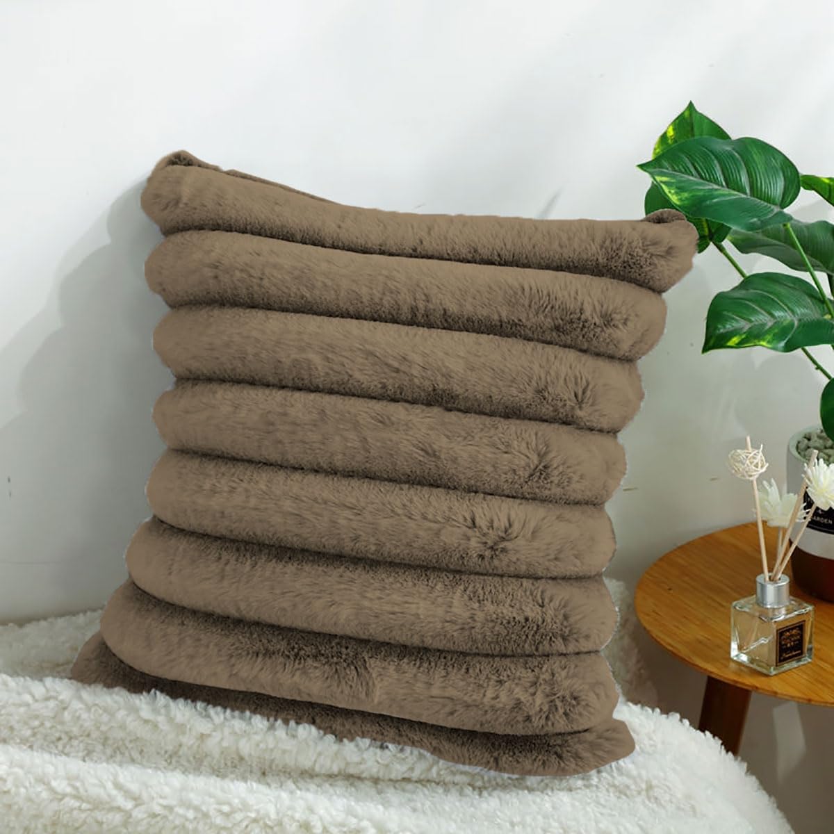 Luxurious Plush Cushion Cover (16 Inch x 16 Inch, Cocoa)