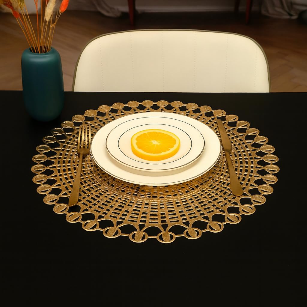 LUXE HOME INTERNATIONAL PVC Vinyl Metallic Table Round Placemats for Dining Table Gold, Heat Resistant & Waterproof | Easy to Clean Decorative Dining Mats - (Set of 4) ST055TJ-3MJ