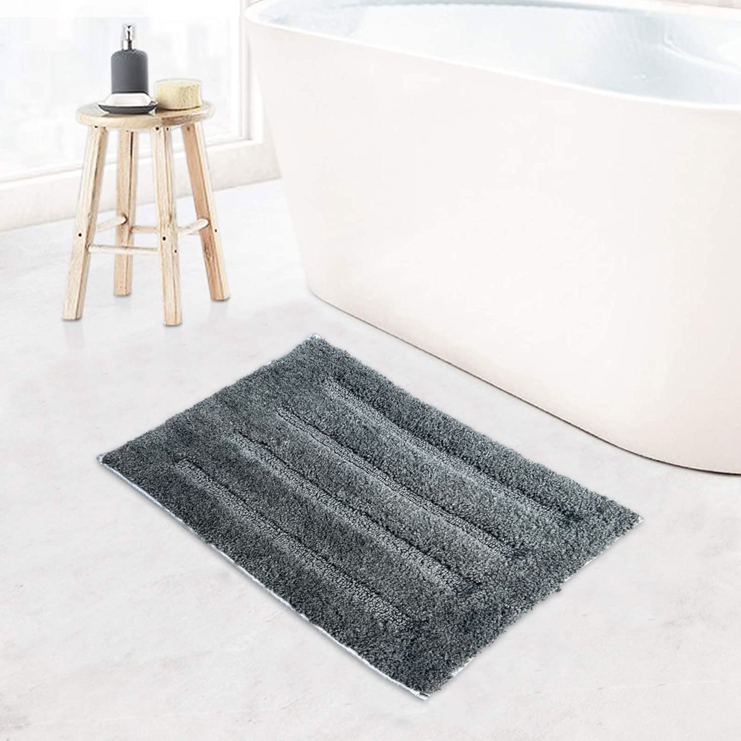 Bathmat 2500 GSM Microfiber Anti Skid (Grey, 45cm x 75cm)