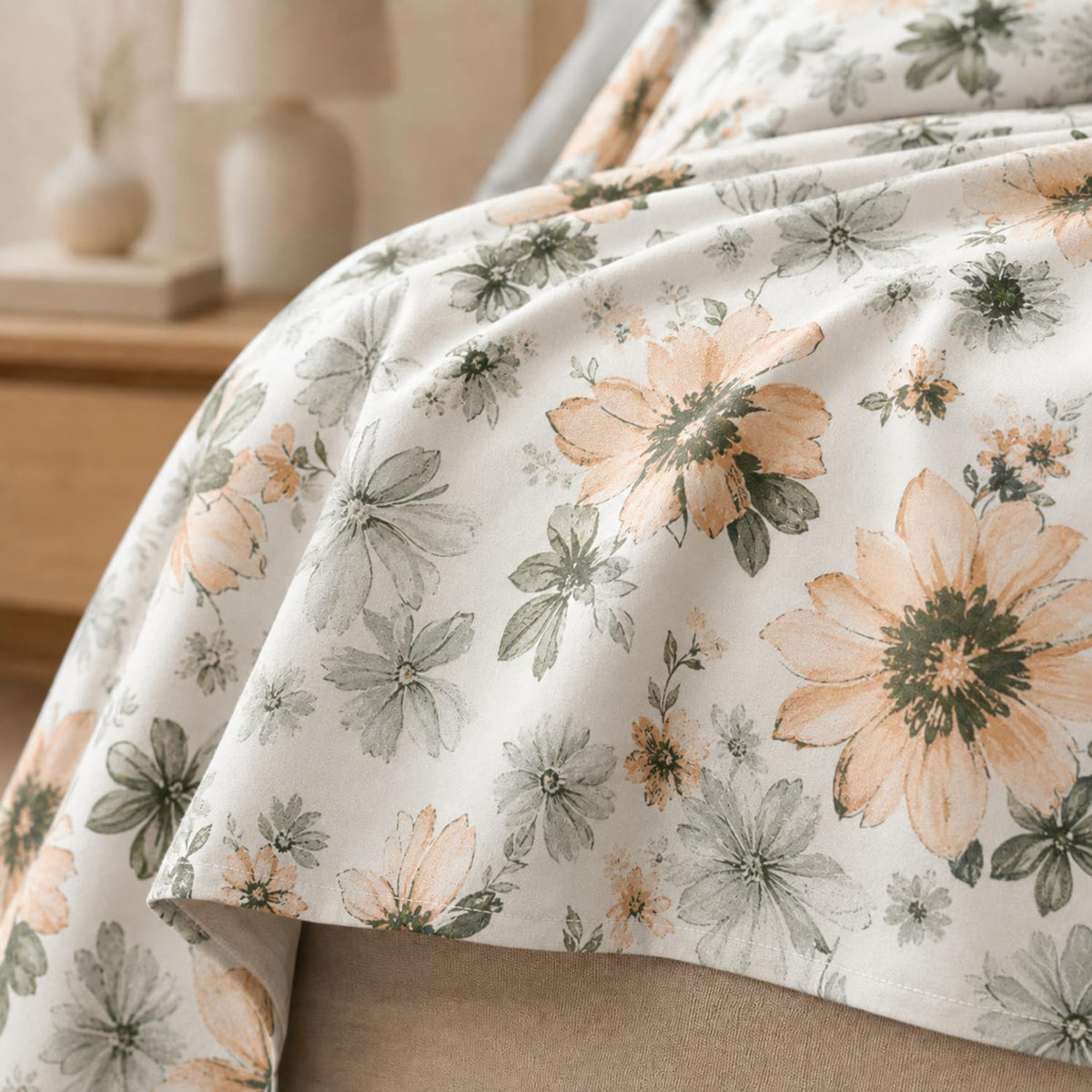 Double Bedsheet with 2 Pillow Covers 220 TC 100% Cotton Feel ( King Size Peach 90x100 inch )