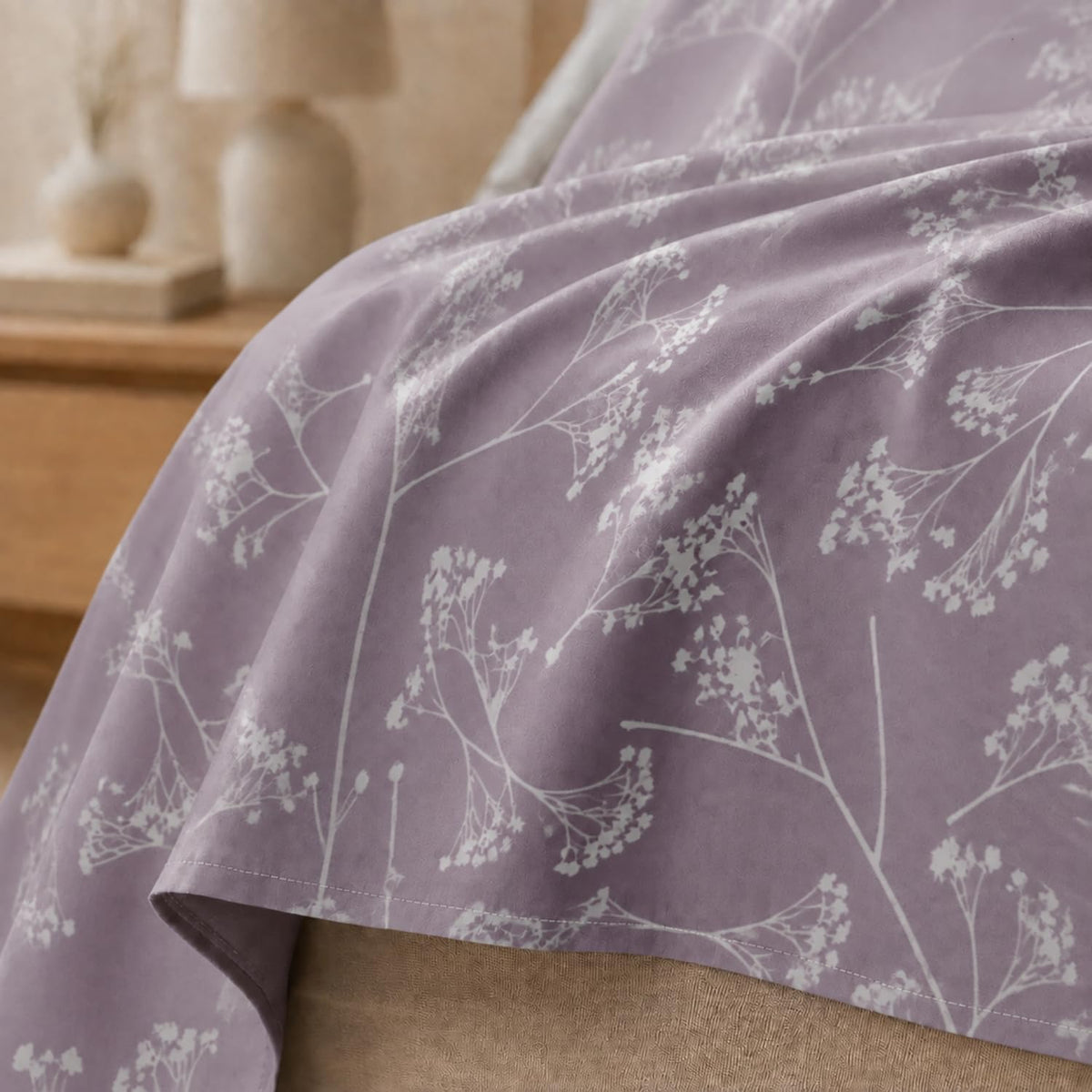 Double Bedsheet with 2 Pillow Covers Premium 240 TC 100% Cotton Feel ( King Size Lavender 108x108inch )