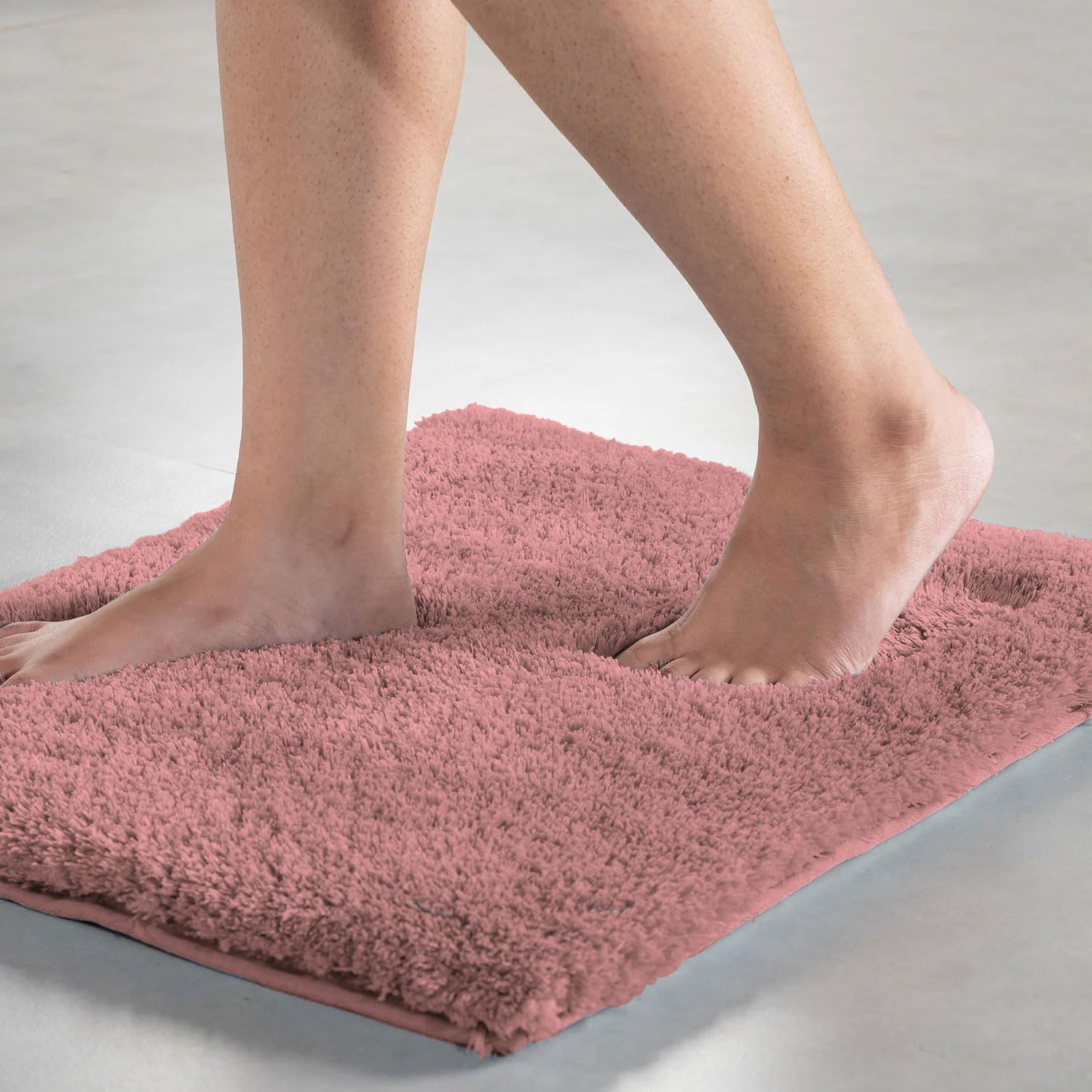 Vegas Microfiber Mats For Bathroom (45X75 Cm, Fuscia)