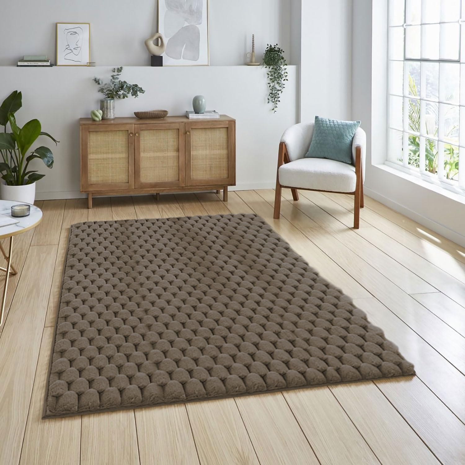 Turtle Rabbit Fur Carpet  (4x6 Feet, Cocoa)