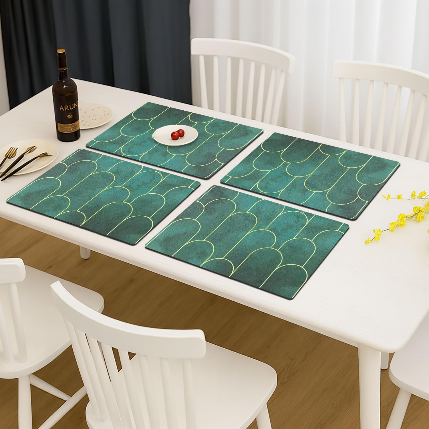 Place Mat Set of 4 (30x40 CM Green)