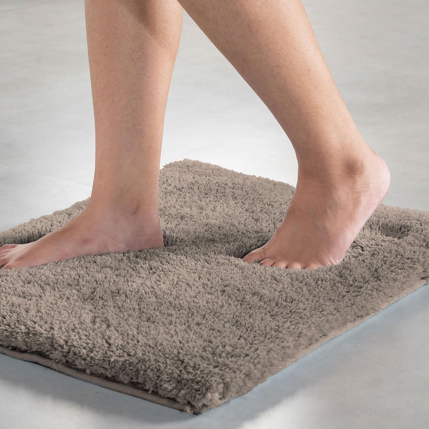 Vegas Microfiber Bath Mat (40x60 cm, Taupe) Pack of 1