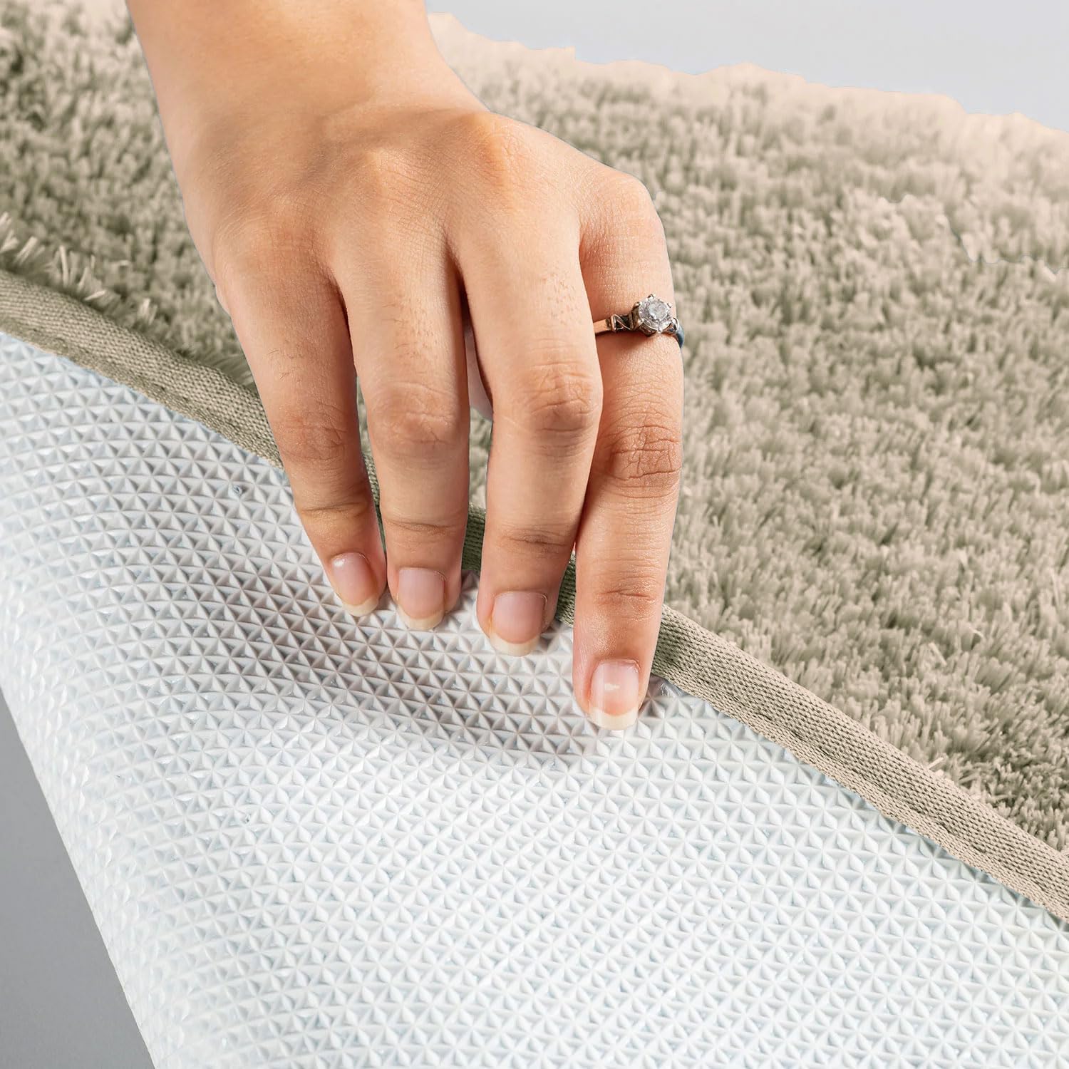 Vegas Microfiber Bath Mat (40x60 cm, Beige) Pack of 1