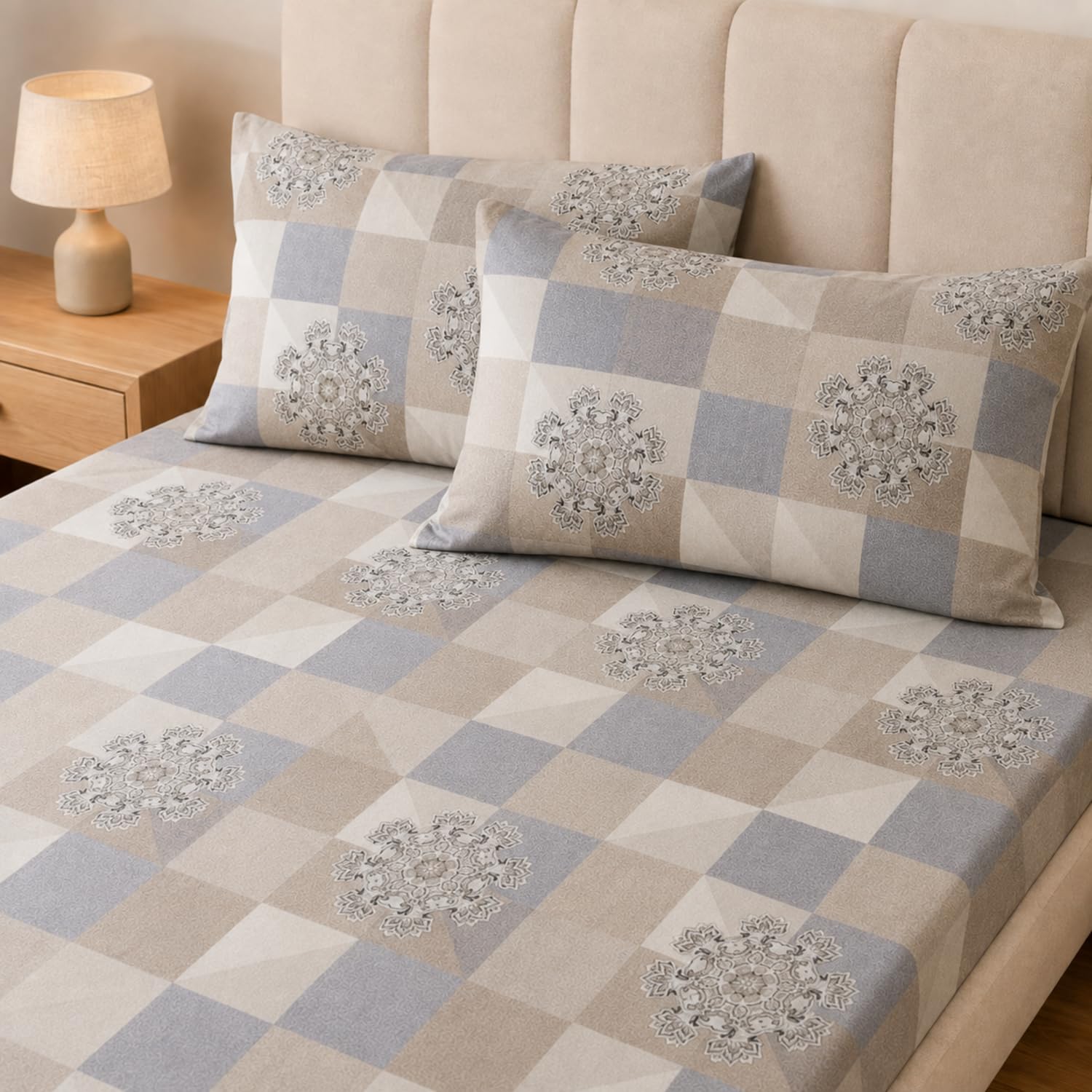 King Size Double Bedsheet with 2 Pillow Covers  Pastel Check Medallion Printed 90x100 inch