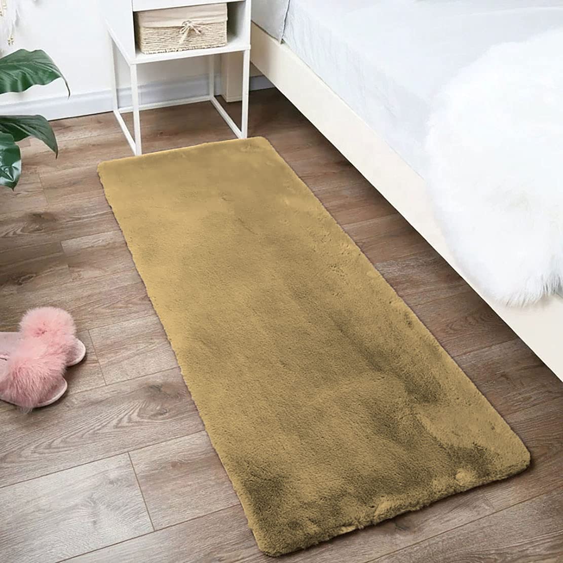 Rabbit Fur Soild RunnerSuper Soft (Anti-Gold, 2x5 Feet)