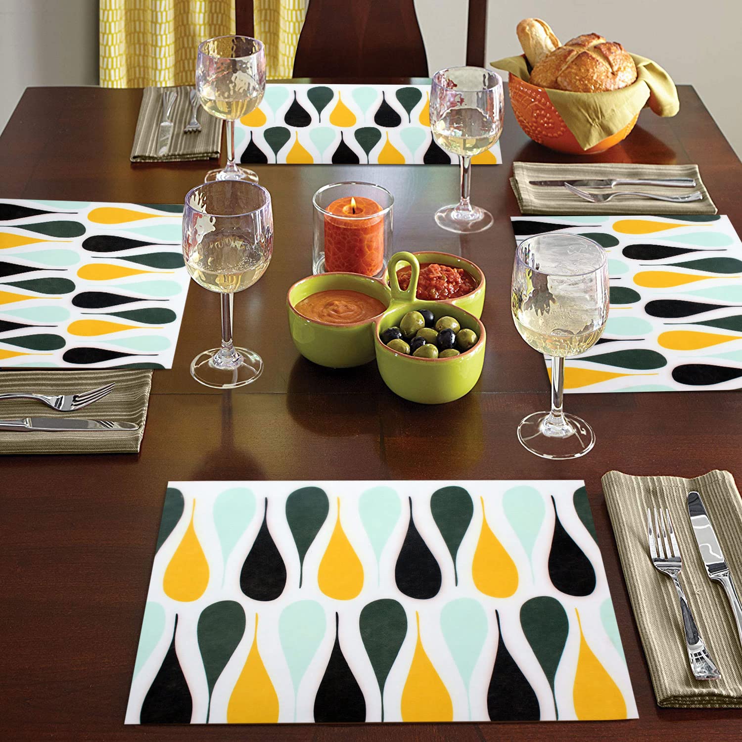 Placemat/Utensil Mat for HomeSet of 4 Piece (Drop_30x45 Cm)
