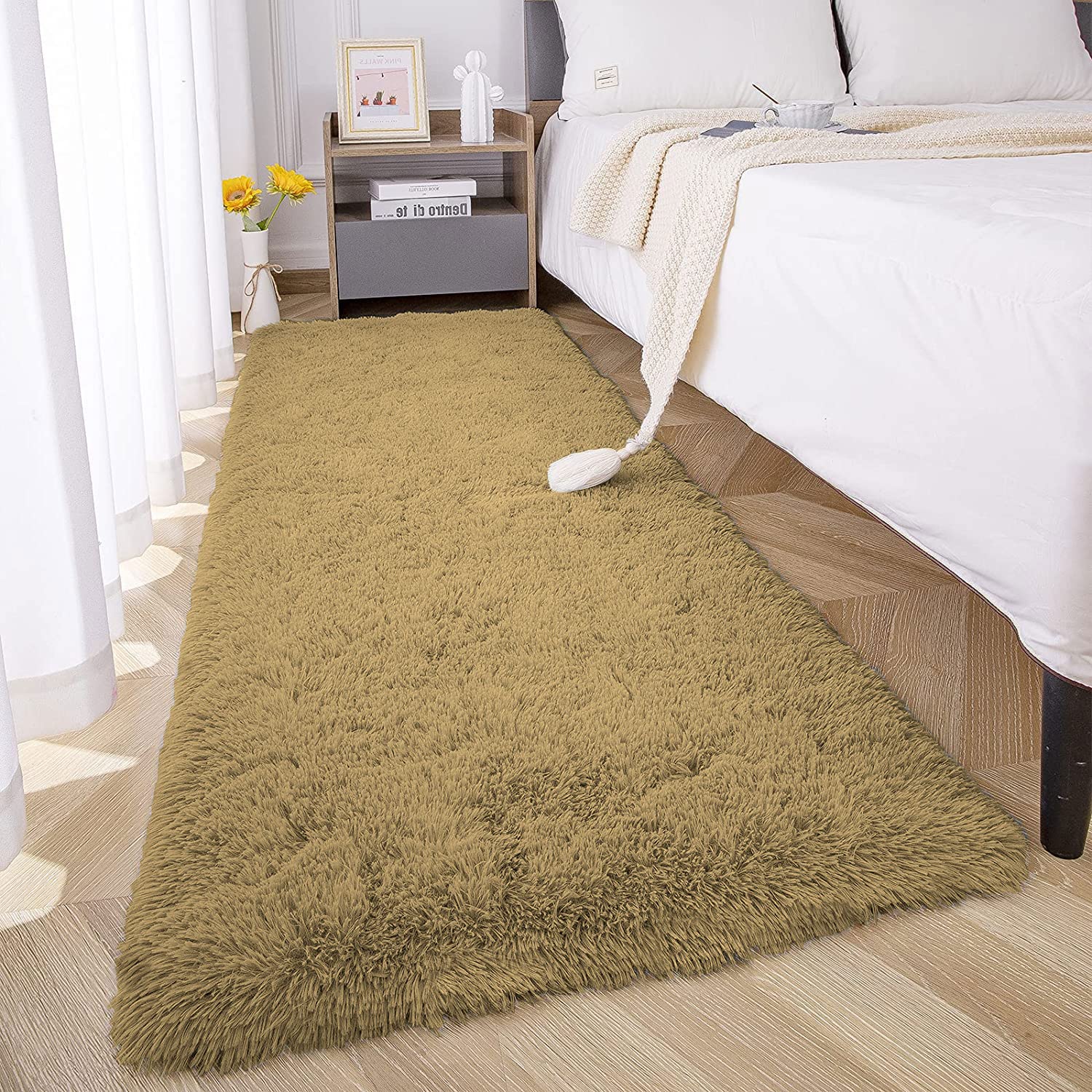 Runner Marino Fur 2000 GSM (2x5 Ft, Anti Gold)