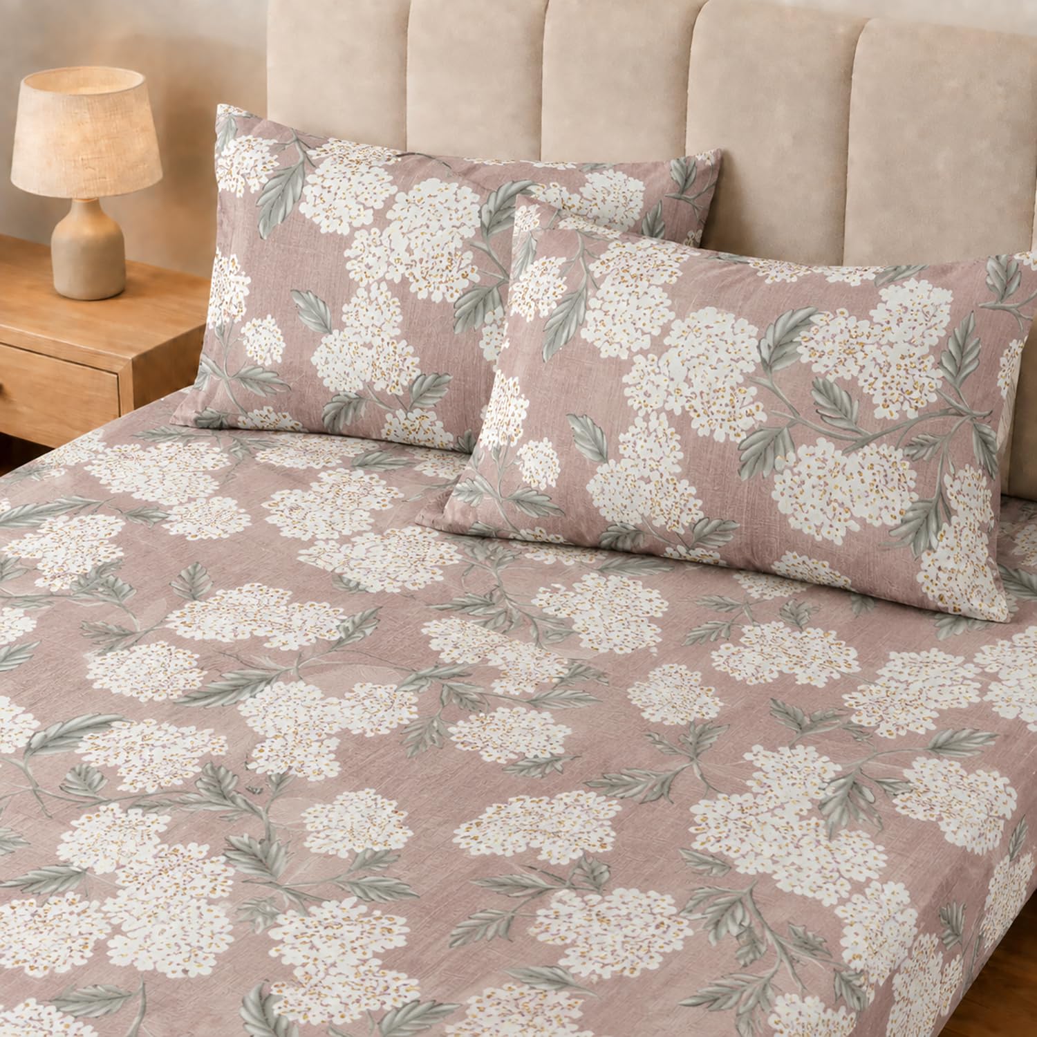 King Size Double Bedsheet with 2 Pillow Covers Premium Hydrangea Bloom Printed  90x100 inch