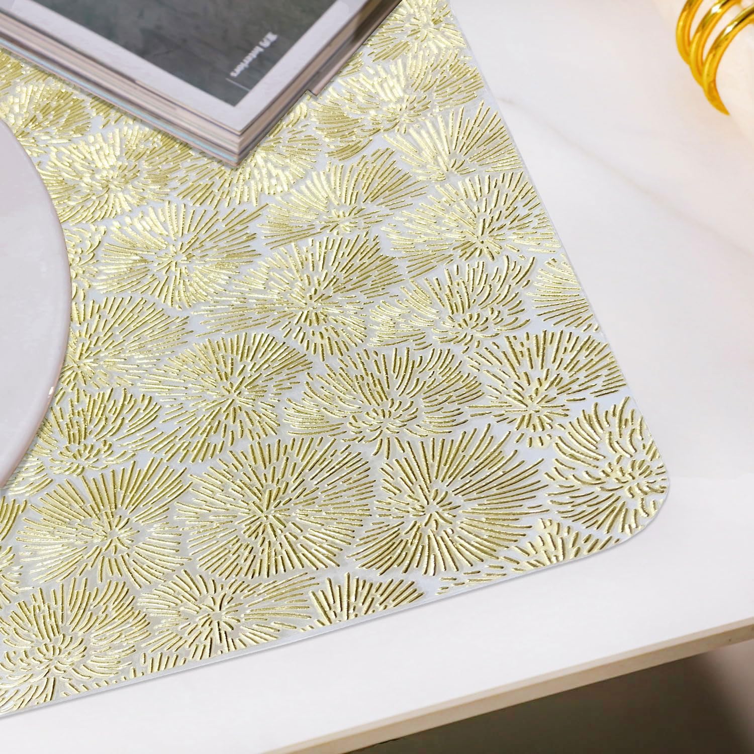 Floral Design Placemat for Dining Table  Set of 2(30x45 CM Gold)
