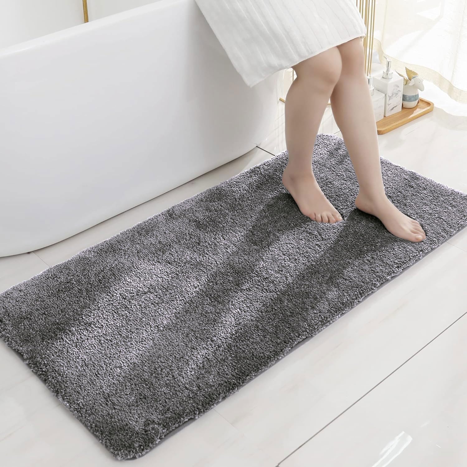 Newman Microfiber Bathmat 2500 GSM (Silver, 60Cm x 90Cm)