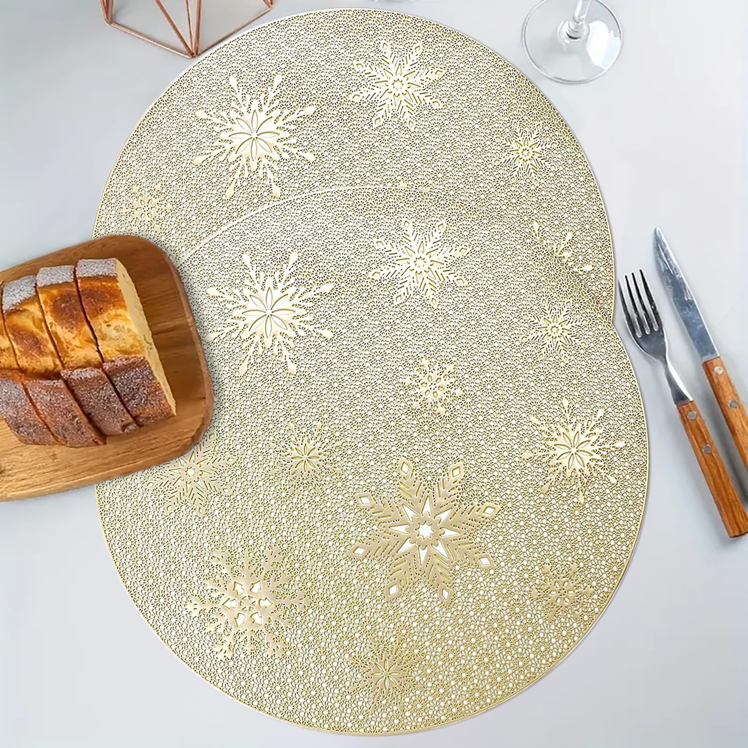 Round Table Placemats for Dining Table Set Of 2 (Gold)