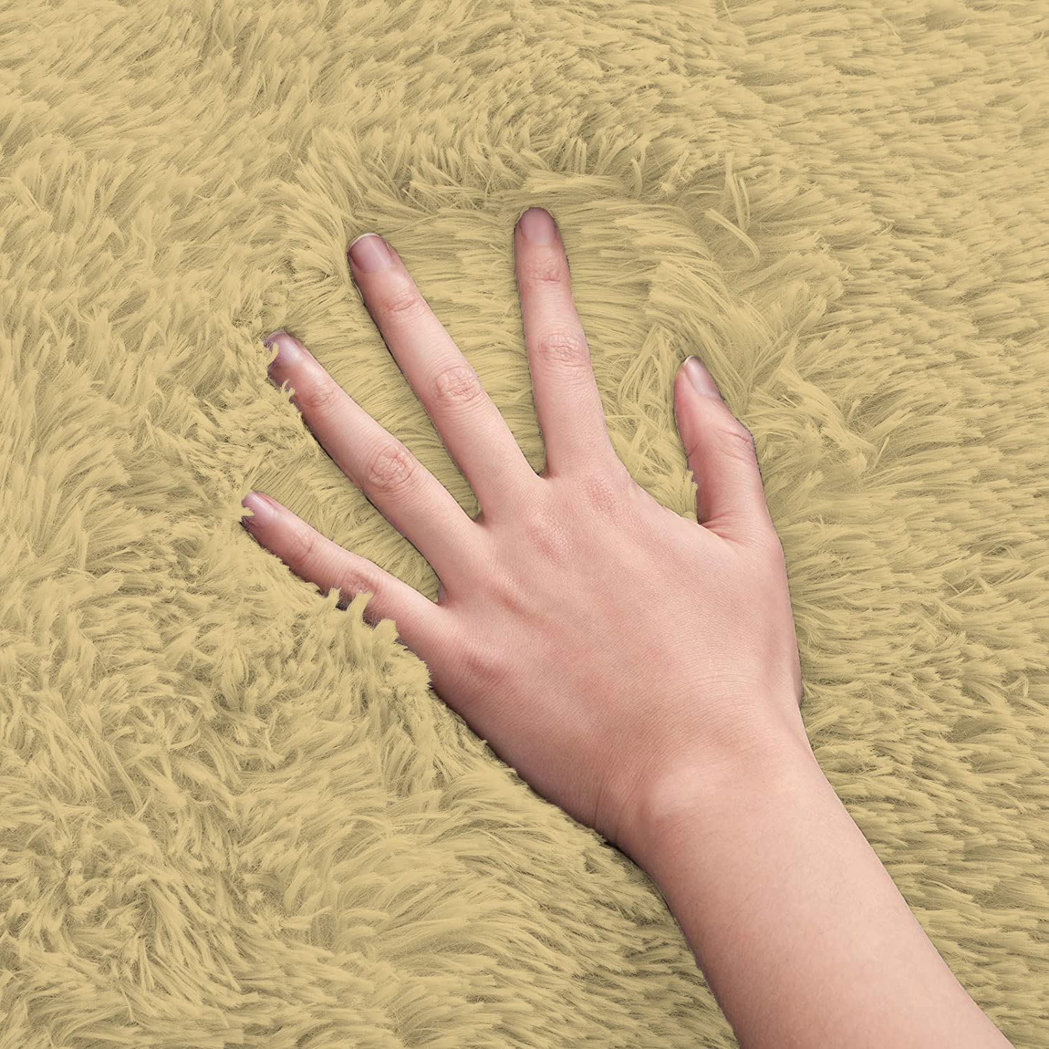 Carpets Marino Fur 2000 GSM (4x6 Ft, Gold)