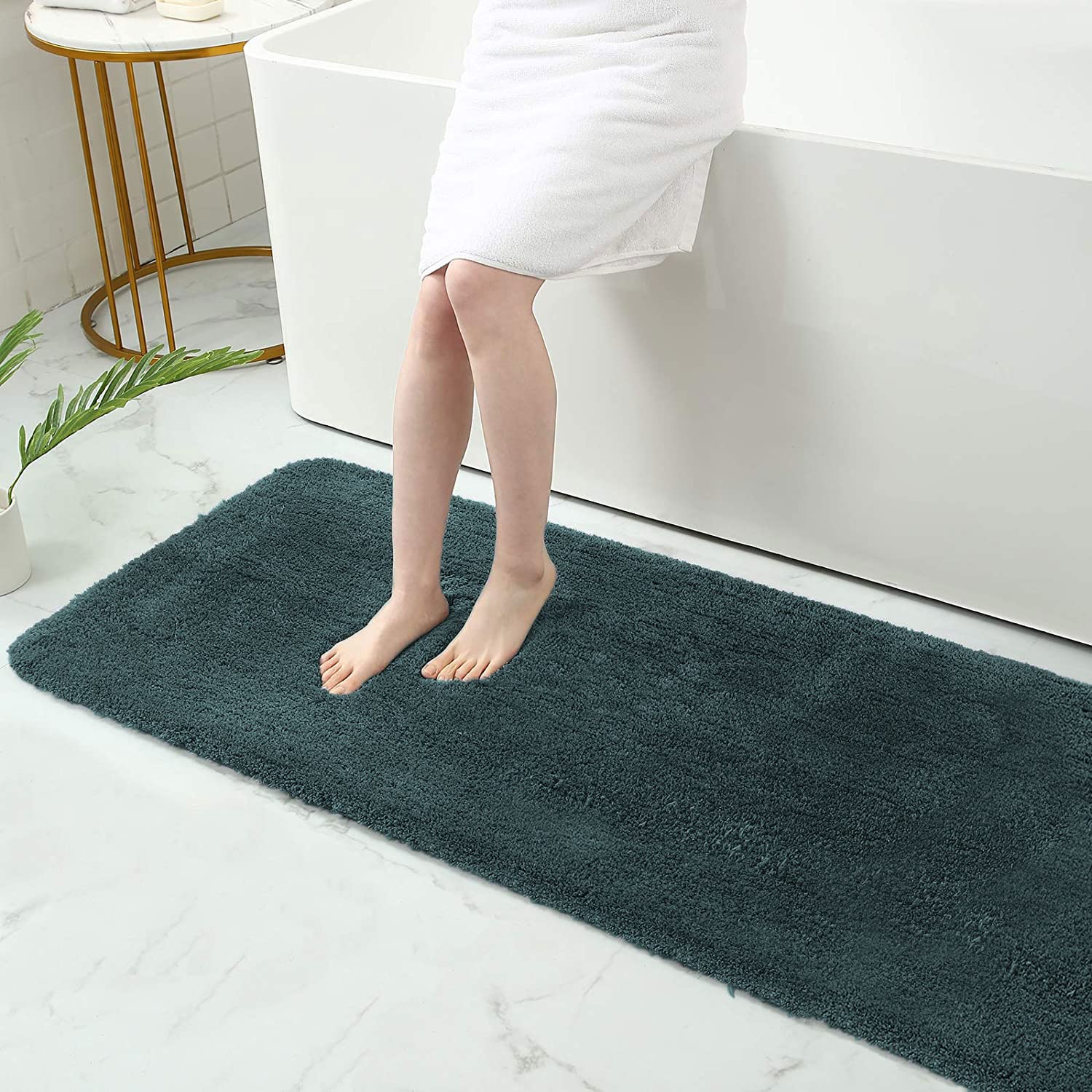 Sensuous Runner 2500 GSM Microfiber Anti Skid (Hunter Green, 2ft x 5ft)