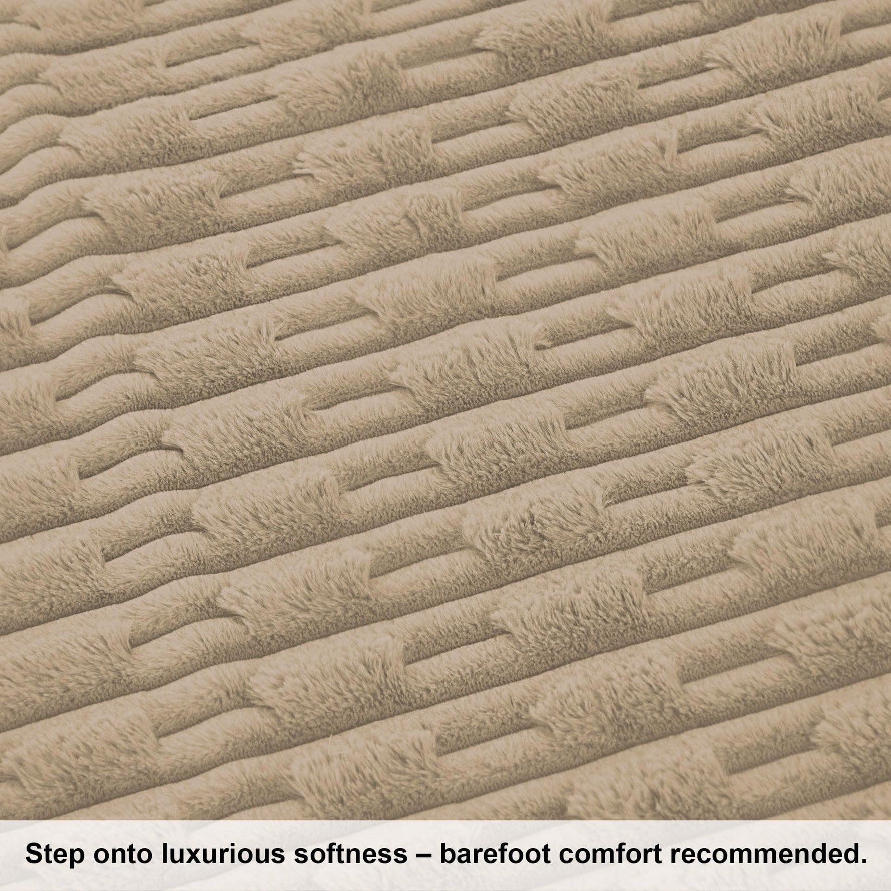 Rabbit Tail Fur Carpet (4x6 Feet, Beige)