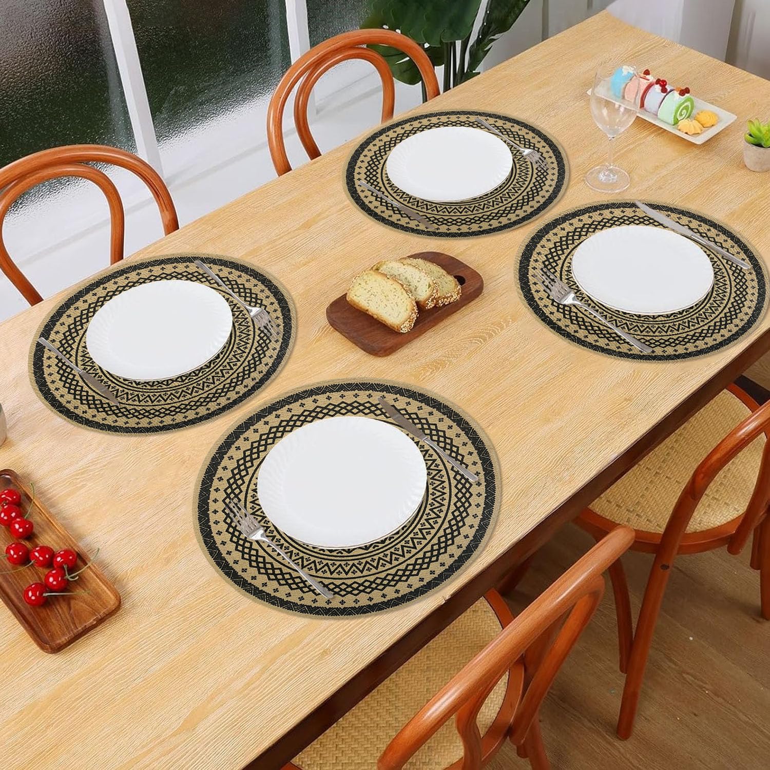 LUXE HOME INTERNATIONAL PVC Vinyl Metallic Table Round Placemats for Dining Table Mandala Black, Heat Resistant & Waterproof | Easy to Clean Decorative Dining Mats - (Set of 4) STSWY0077