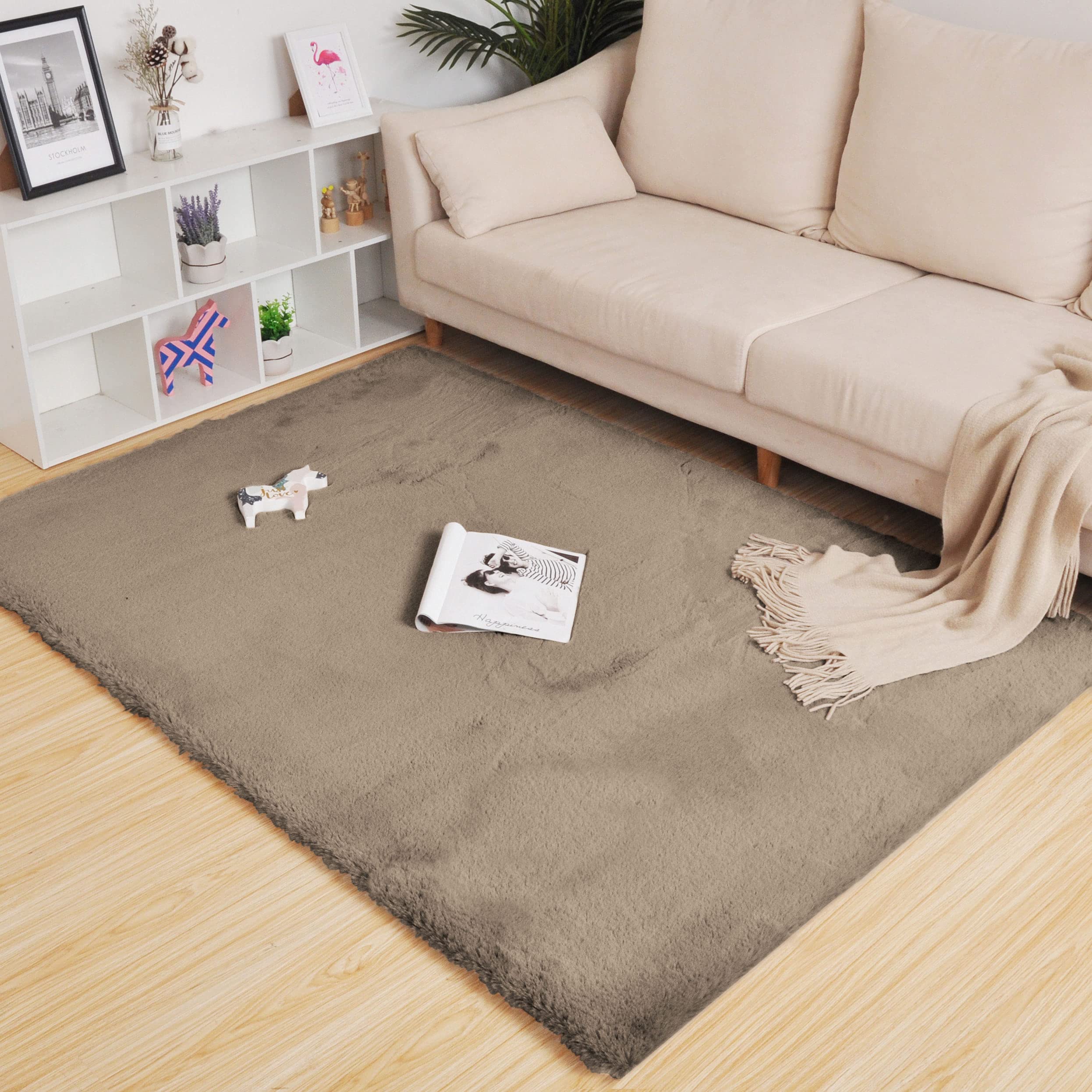 Rabbit Fur Super Soft Carpet (Taupe, 4x6 Feet)